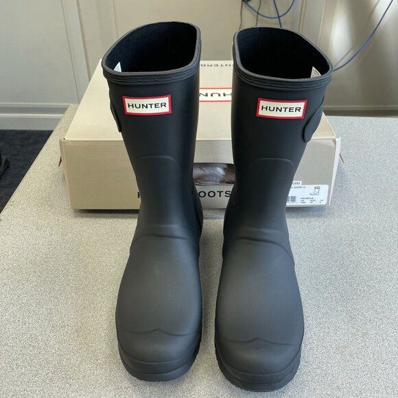 NEW Hunter Rain Boots Women's Size 10M Black Rubber Waterproof - Picture 2 of 9